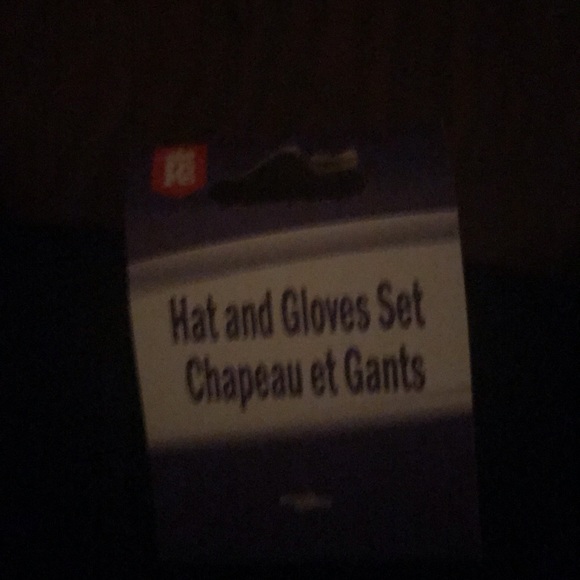 New Cat Winter Hat and Gloves New With Tags Pink - Picture 3 of 3